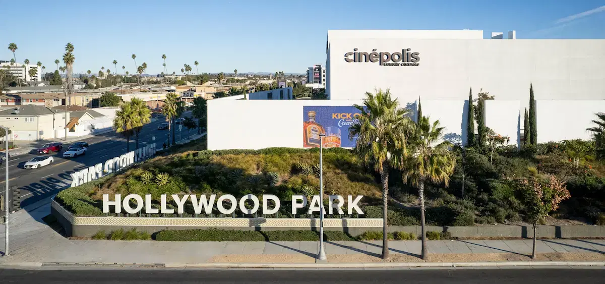 Holivud Parkas (Hollywood Park)